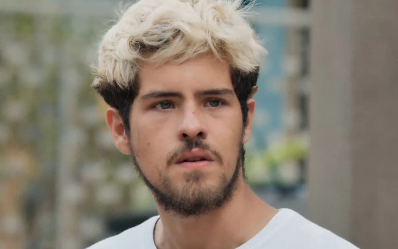 Três Graças: Raul tenta virar homem de verdade e tem atitude inédita na novela